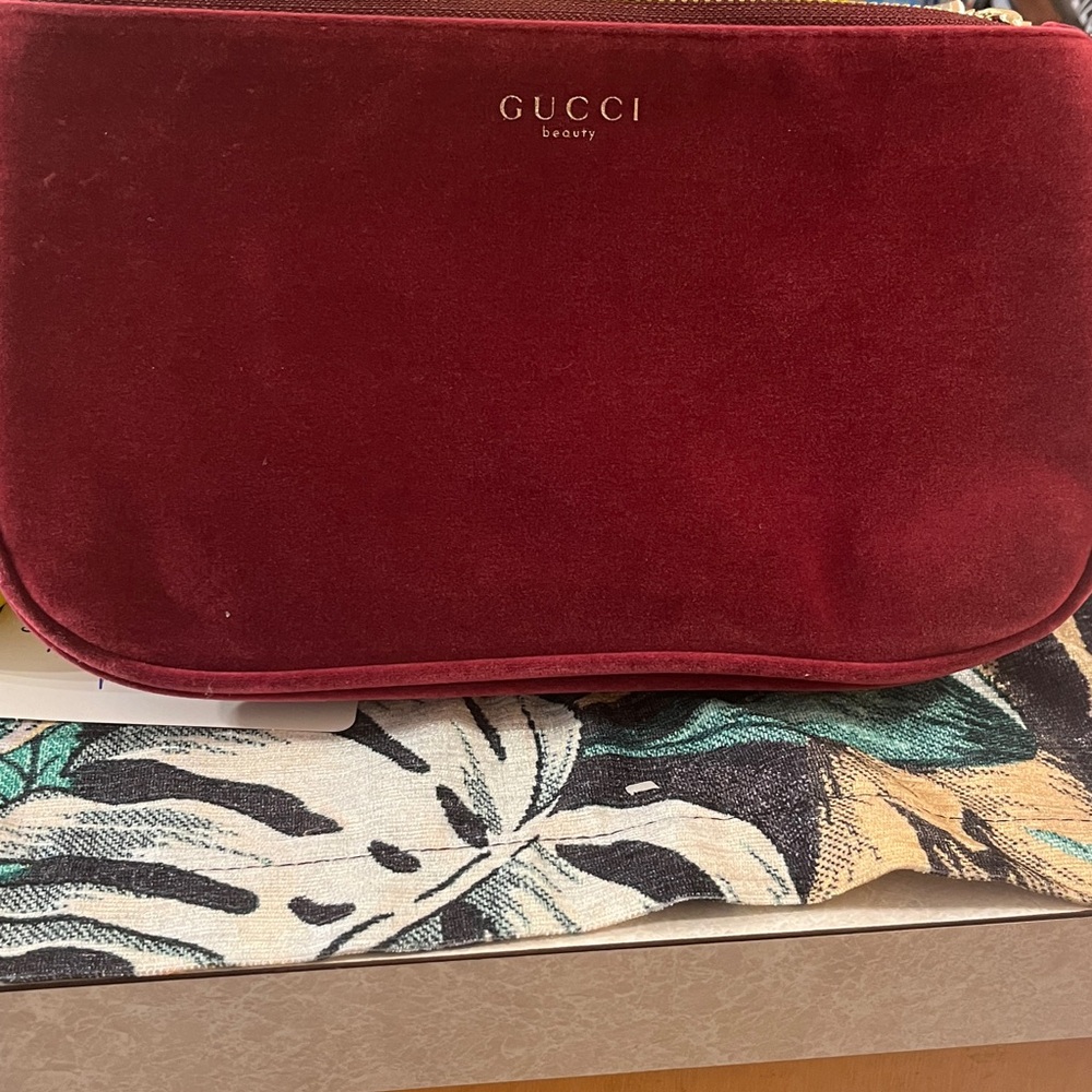 Gucci Beauty Burgundy Velvet Clutch